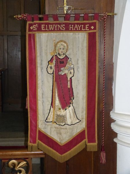 Sint Elwyn met zijn boeken.